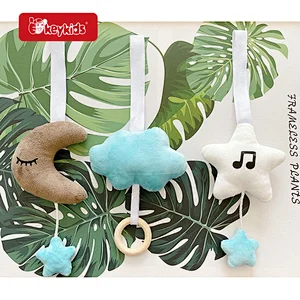 Non-toxic 3Pcs Wooden Baby Gym Pendant Toy with Sound W08K395